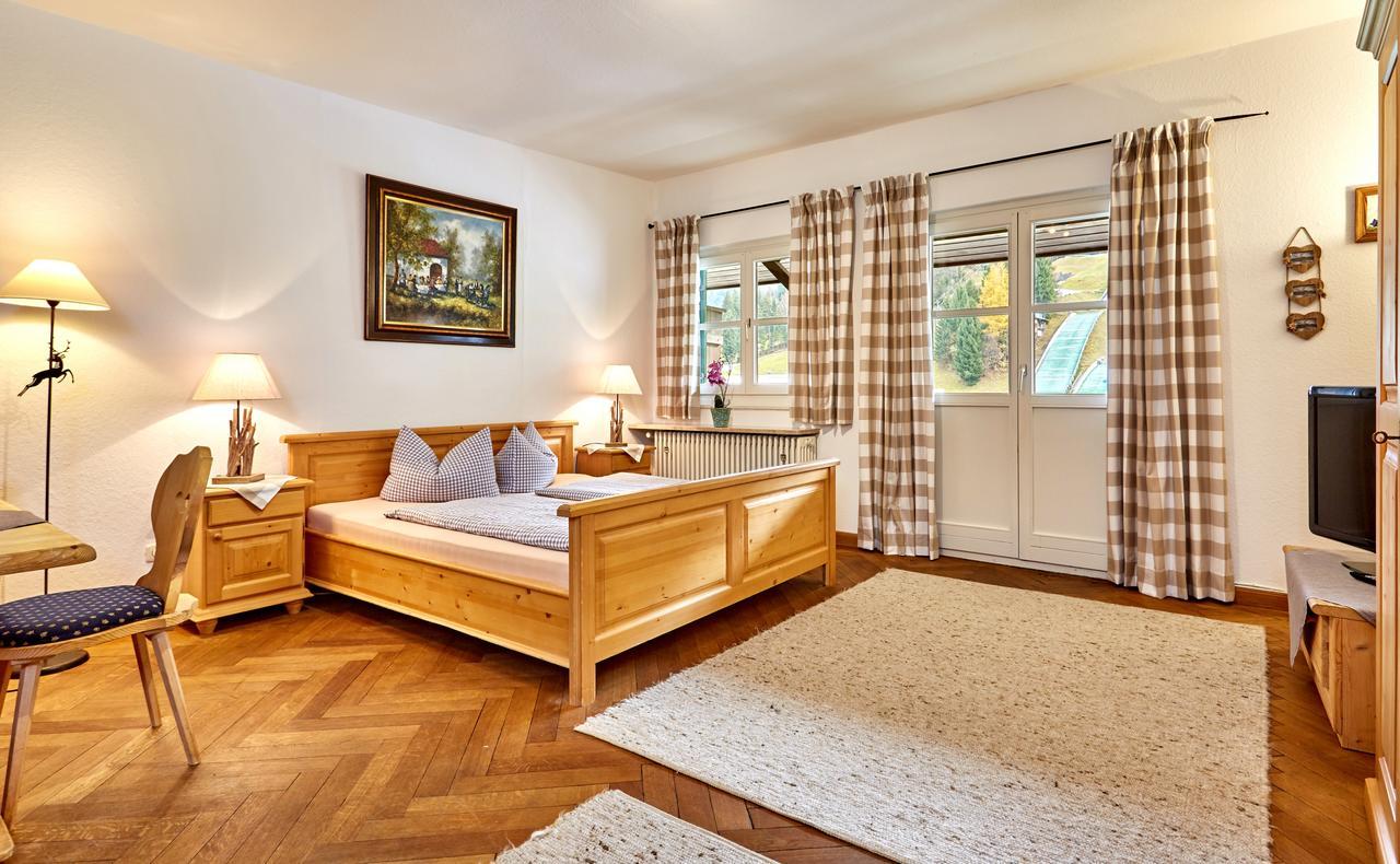 Olympiahaus Hotel Гармиш-Партенкирхен Екстериор снимка